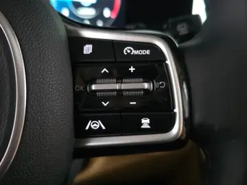 2022 Kia Carnival с пробегом 55 310 км