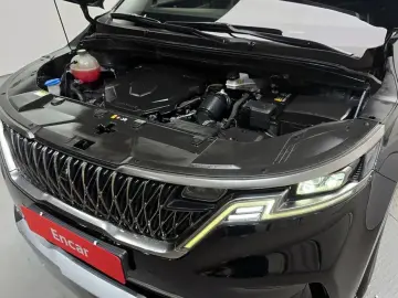 2023 Kia Carnival с пробегом 111 916 км