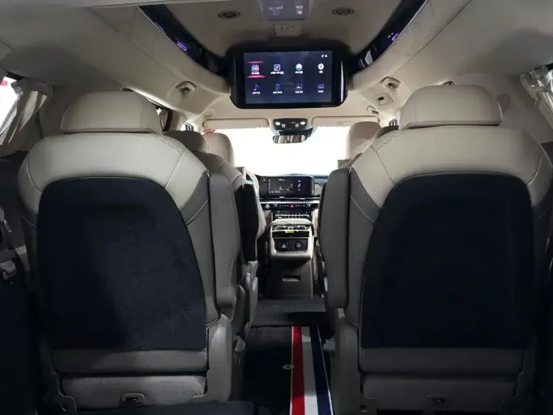 2021 Kia Carnival с пробегом 61 116 км