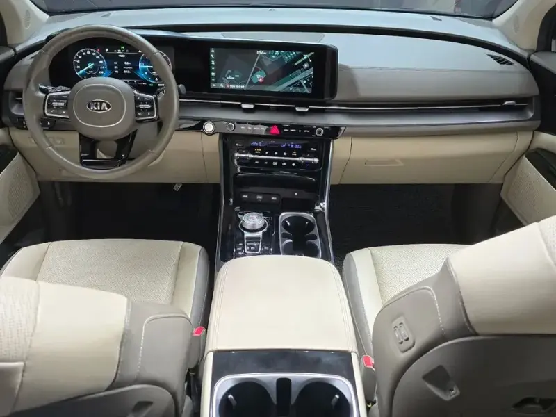 2021 Kia Carnival с пробегом 35 470 км