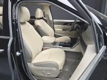 2021 Kia Carnival с пробегом 35 470 км