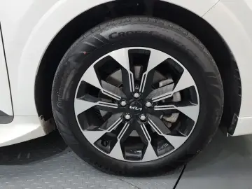 2023 Kia Carnival с пробегом 78 901 км