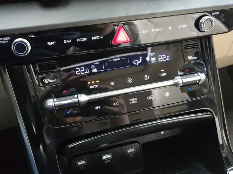 2021 Kia Carnival с пробегом 35 470 км