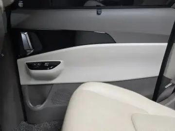 2021 Kia Carnival с пробегом 35 470 км
