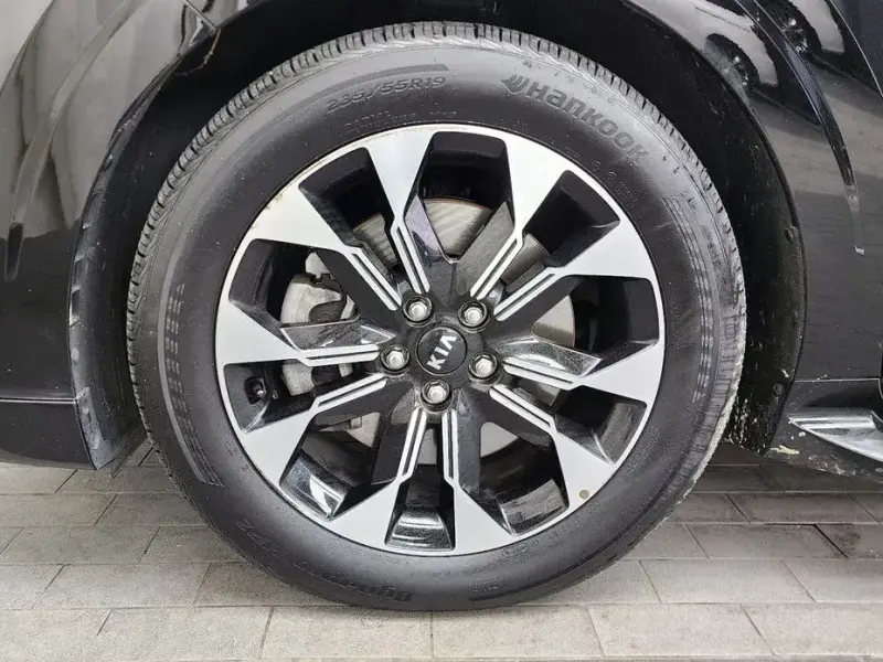 2021 Kia Carnival с пробегом 56 688 км