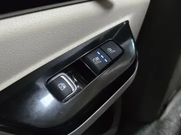 2021 Kia Carnival с пробегом 35 470 км