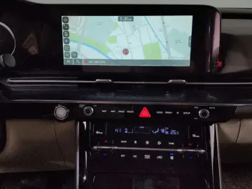 2022 Kia Carnival с пробегом 42 893 км
