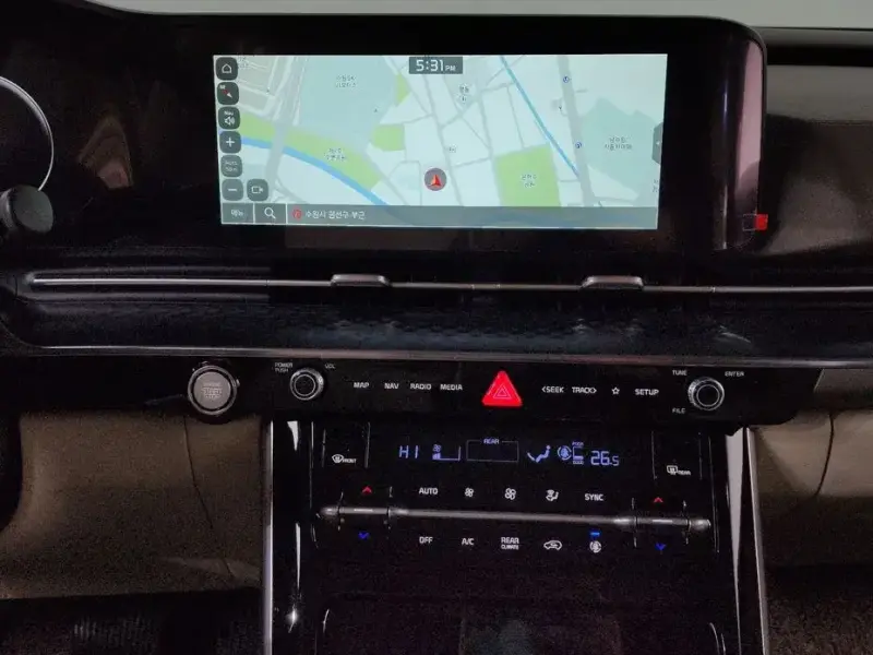 2022 Kia Carnival с пробегом 42 893 км