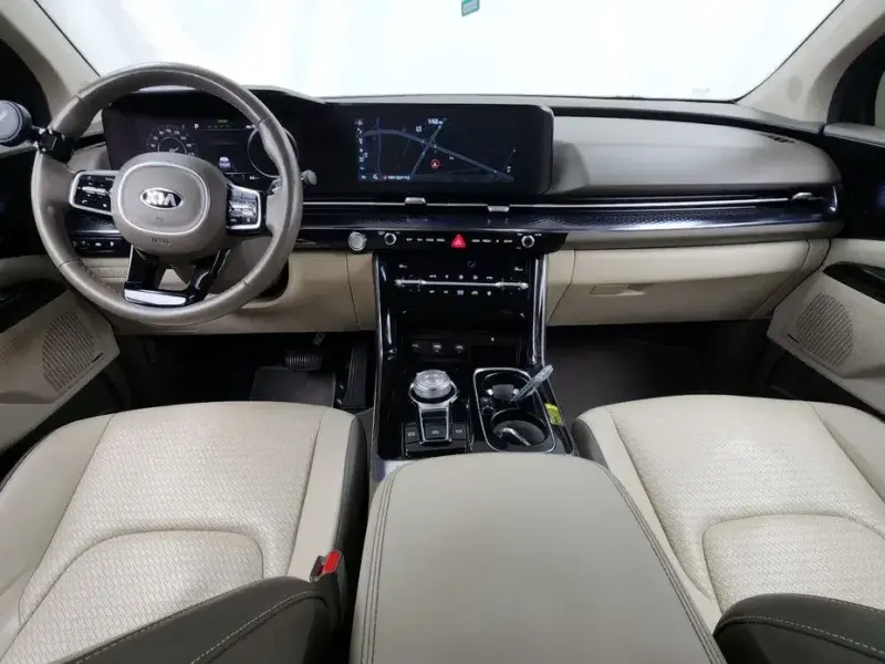 2021 Kia Carnival с пробегом 56 688 км