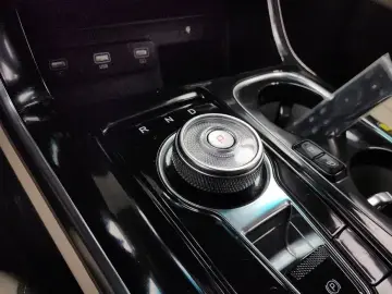 2021 Kia Carnival с пробегом 56 688 км