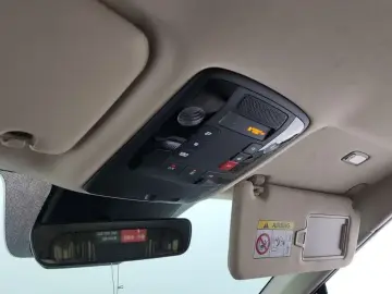 2022 Kia Carnival с пробегом 42 893 км