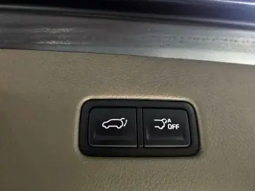 2023 Kia Carnival с пробегом 75 056 км