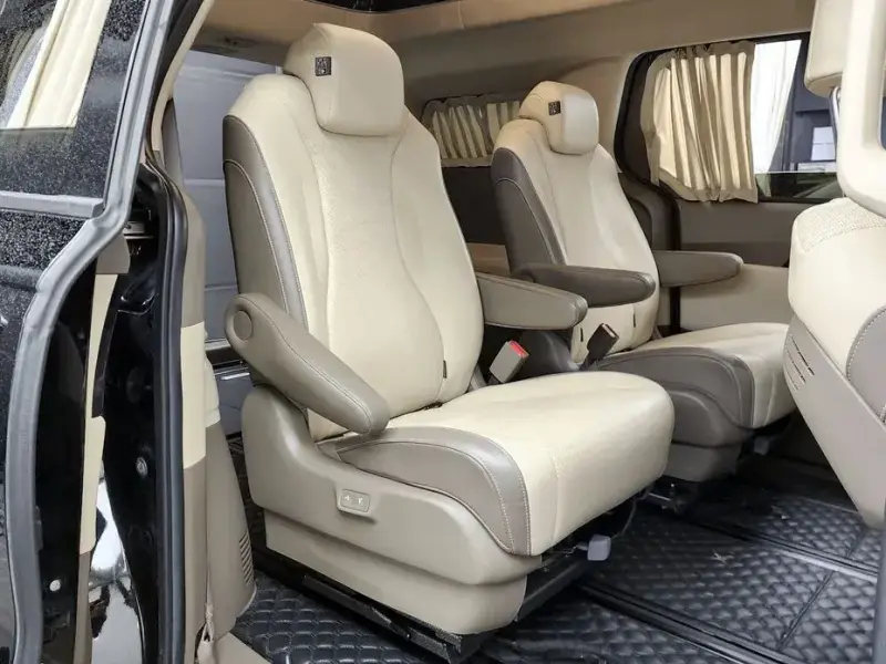 2021 Kia Carnival с пробегом 56 688 км