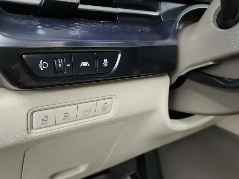 2021 Kia Carnival с пробегом 56 688 км