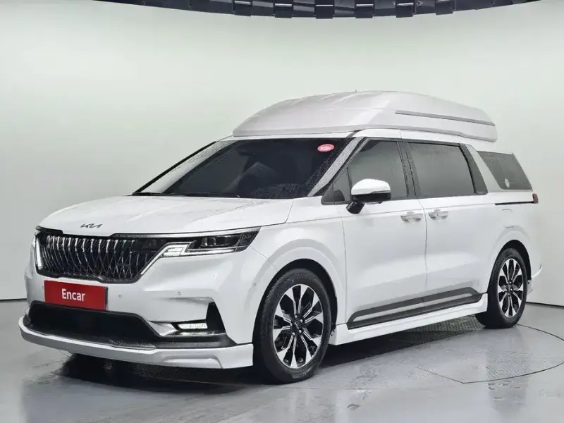 2022 Kia Carnival с пробегом 49 398 км
