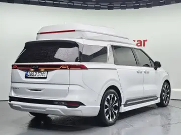 2022 Kia Carnival с пробегом 49 398 км