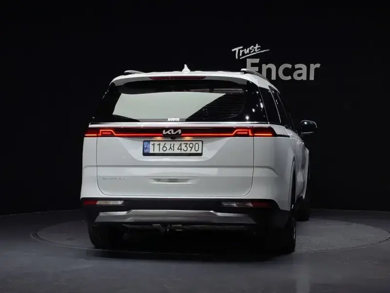 2021 Kia Carnival с пробегом 53 608 км