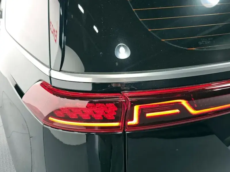 2023 Kia Carnival с пробегом 75 056 км