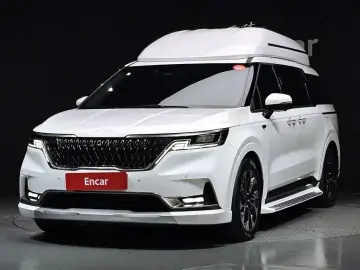 2023 Kia Carnival с пробегом 61 702 км