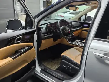 2021 Kia Carnival с пробегом 53 608 км