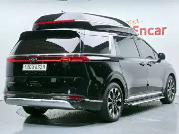2022 Kia Carnival с пробегом 35 056 км