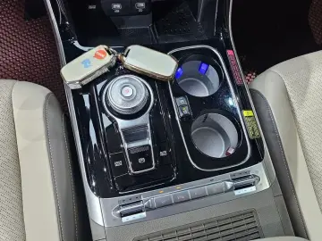 2023 Kia Carnival с пробегом 61 702 км