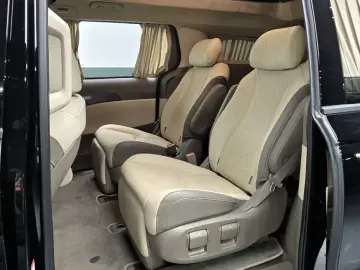 2022 Kia Carnival с пробегом 35 056 км