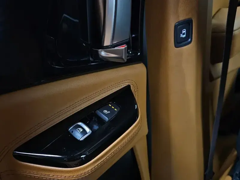 2022 Kia Carnival с пробегом 49 398 км