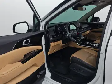 2022 Kia Carnival с пробегом 36 206 км