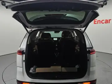 2022 Kia Carnival с пробегом 36 206 км