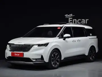 2023 Kia Carnival с пробегом 65 792 км