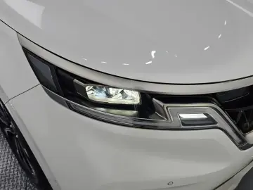 2022 Kia Carnival с пробегом 36 206 км