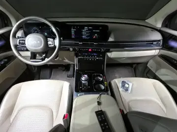 2022 Kia Carnival с пробегом 71 600 км