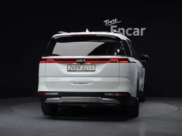 2023 Kia Carnival с пробегом 65 792 км