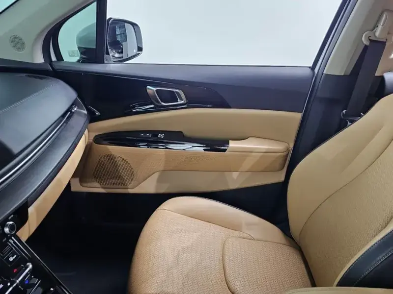 2022 Kia Carnival с пробегом 36 206 км