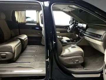 2022 Kia Carnival с пробегом 71 600 км