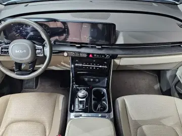 2022 Kia Carnival с пробегом 140 957 км