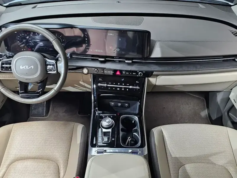 2022 Kia Carnival с пробегом 140 957 км