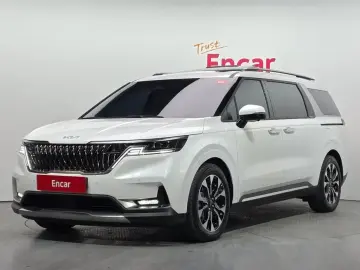 2023 Kia Carnival с пробегом 6 851 км