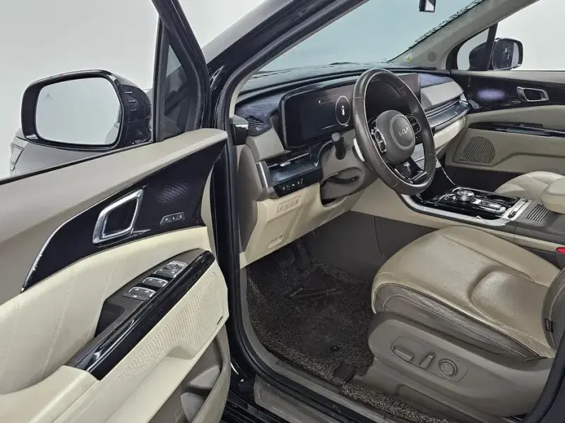 2021 Kia Carnival с пробегом 51 551 км