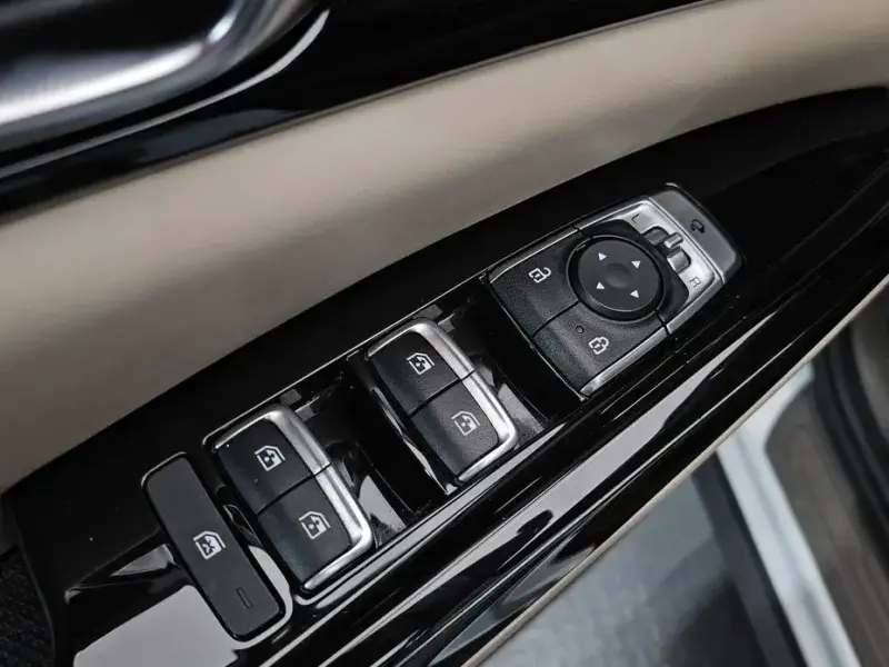 2022 Kia Carnival с пробегом 140 957 км