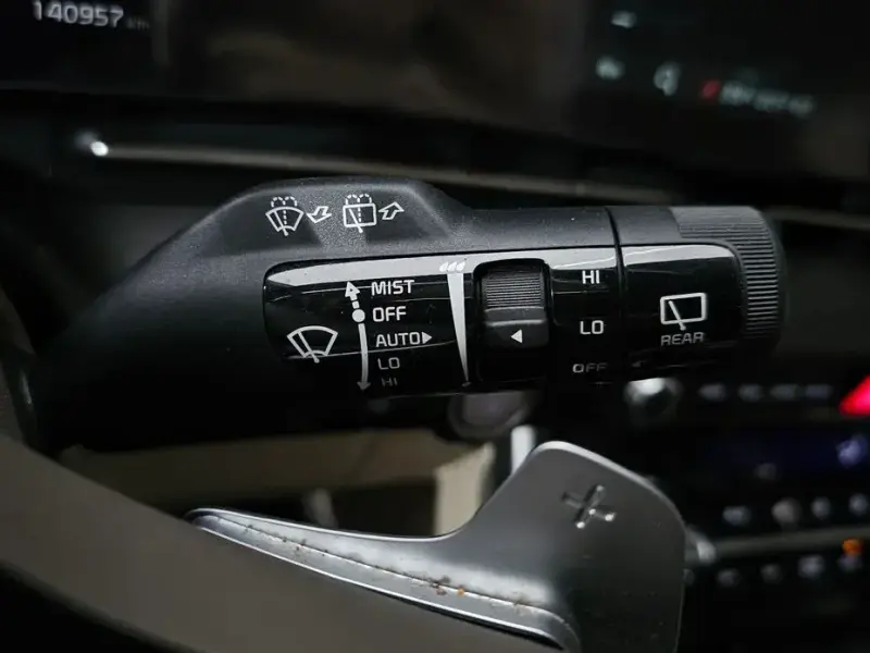 2022 Kia Carnival с пробегом 140 957 км