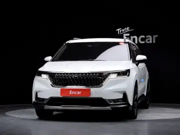 2022 Kia Carnival с пробегом 105 968 км