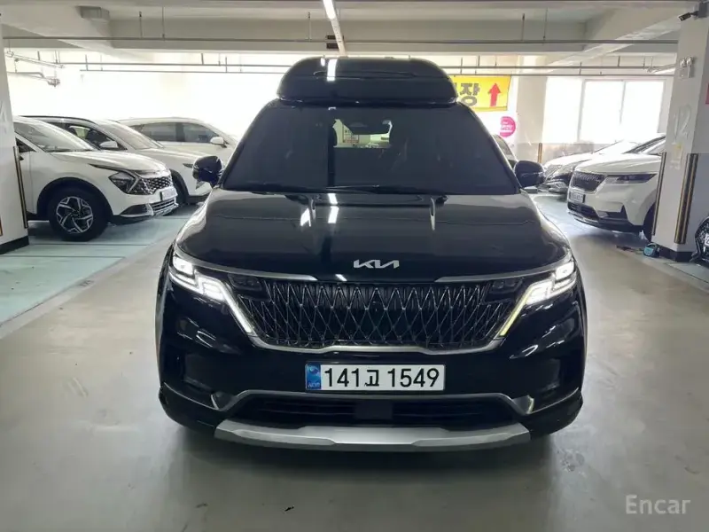2022 Kia Carnival с пробегом 70 000 км