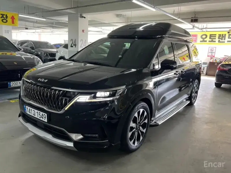 2022 Kia Carnival с пробегом 70 000 км