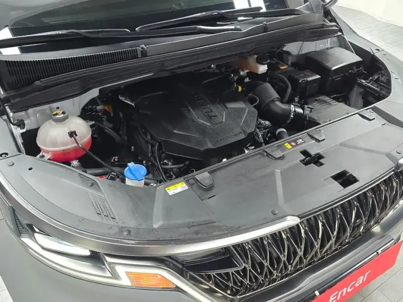 2023 Kia Carnival с пробегом 81 363 км