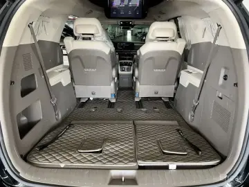 2022 Kia Carnival с пробегом 70 000 км
