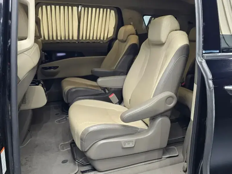 2021 Kia Carnival с пробегом 145 547 км
