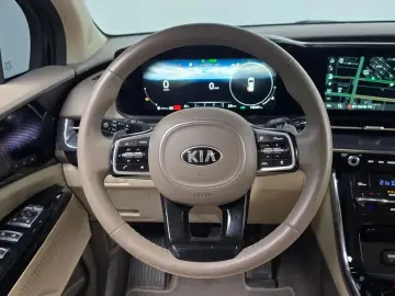 2021 Kia Carnival с пробегом 145 547 км