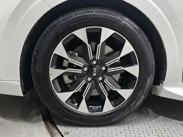 2021 Kia Carnival с пробегом 72 075 км